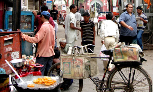 India Delhi_People Delhi market india